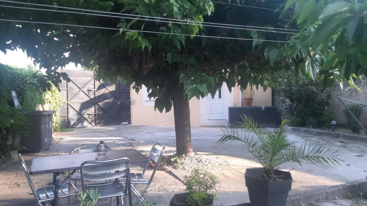 Ogooue Studio Carpentras Ngoại thất bức ảnh