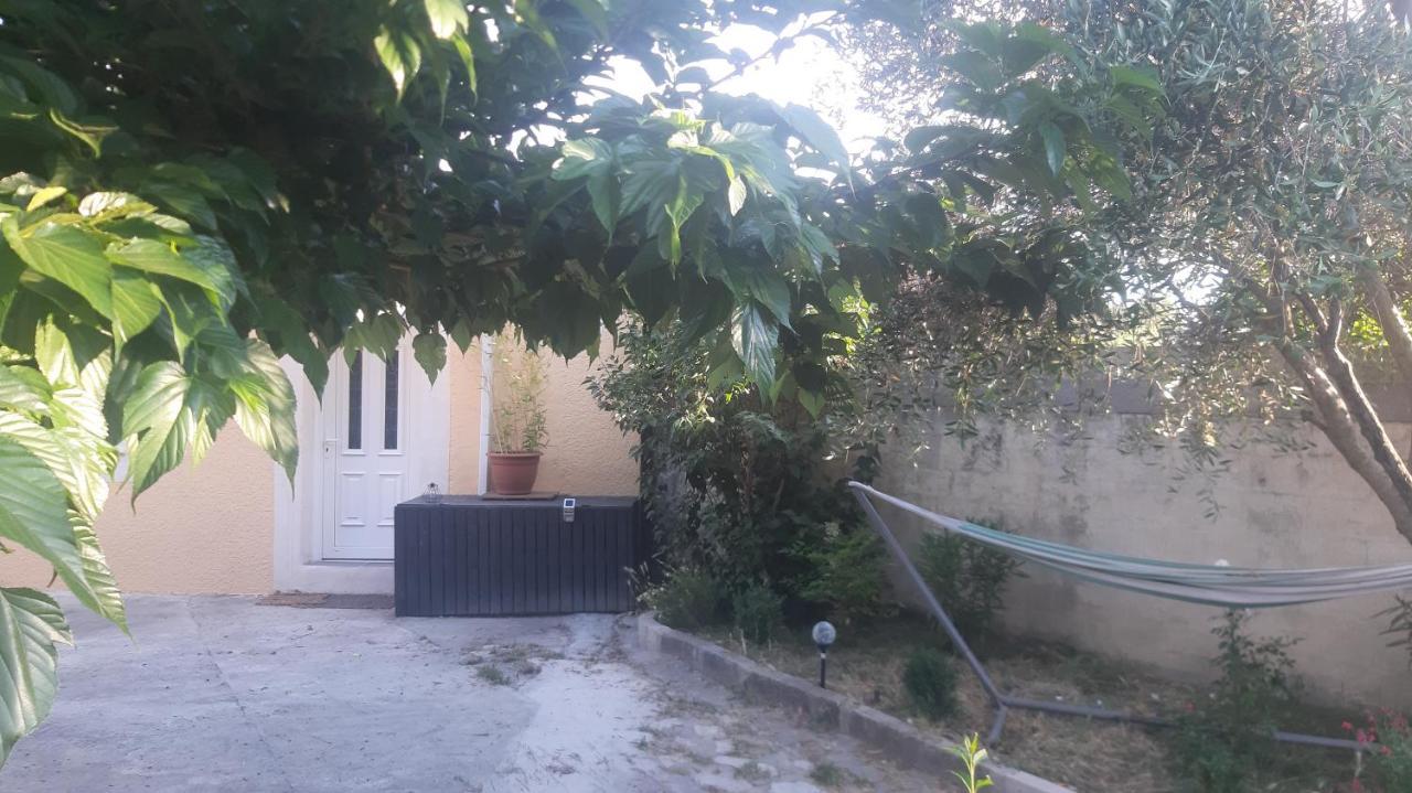 Ogooue Studio Carpentras Ngoại thất bức ảnh