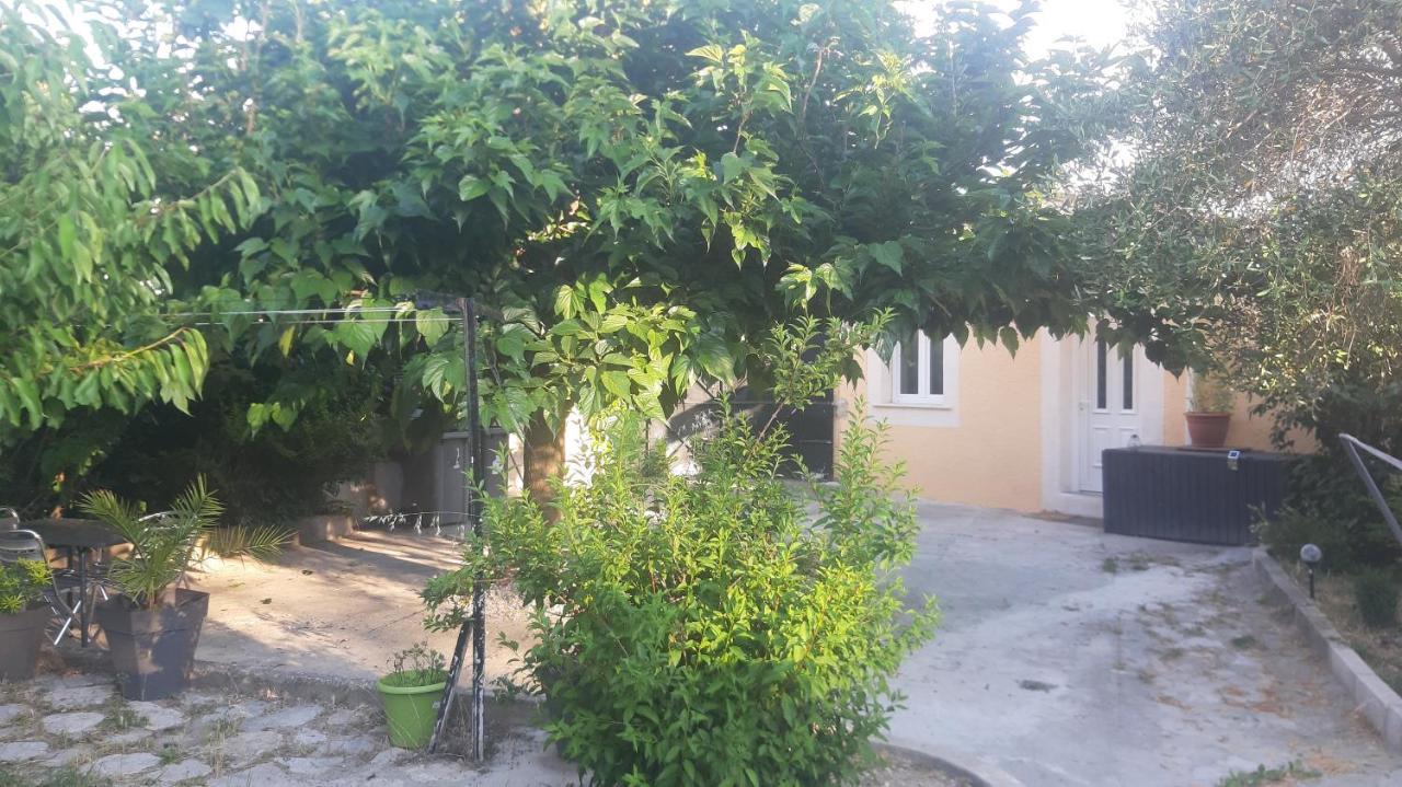 Ogooue Studio Carpentras Ngoại thất bức ảnh
